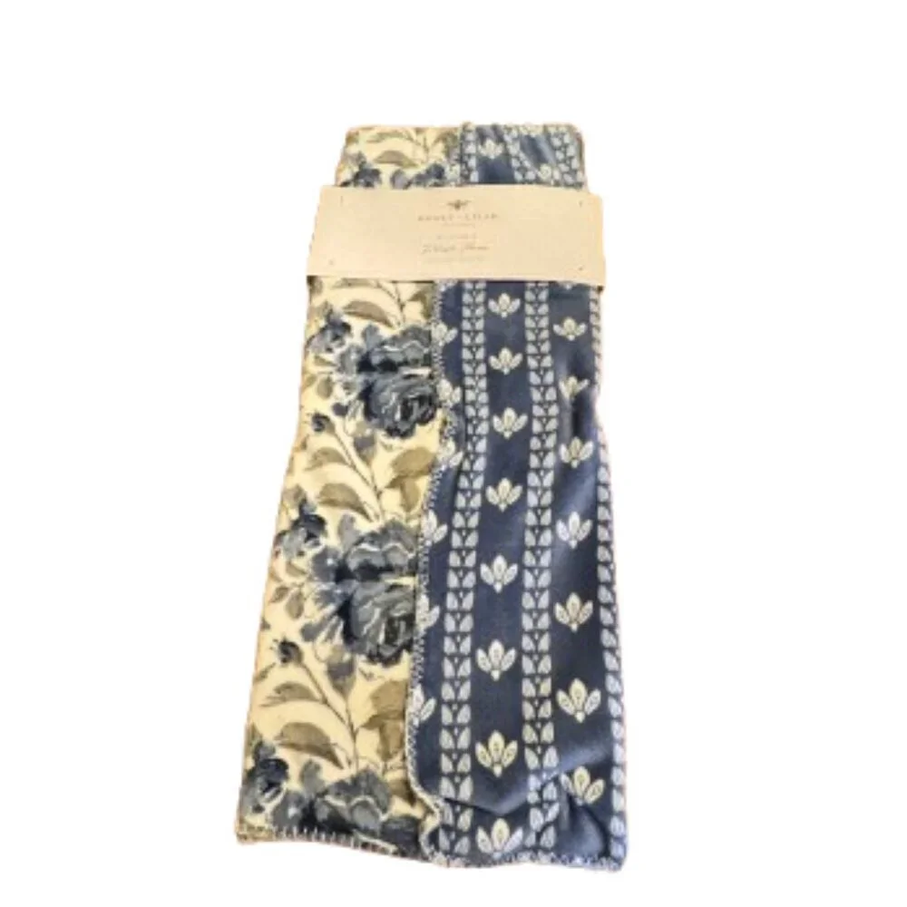 Honey & Lilah Reversible Oversized Plush Throw NWT (Z)